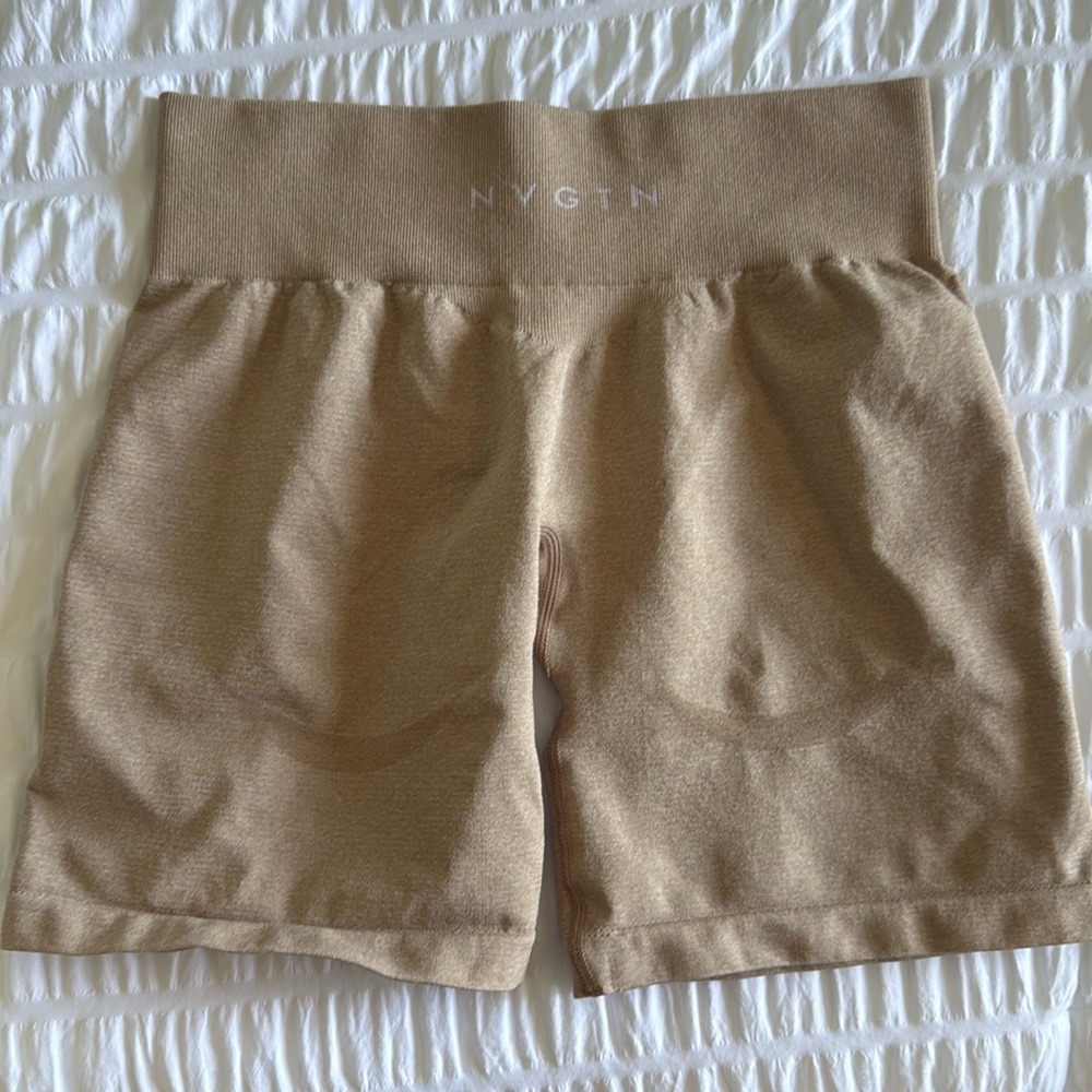 NWOT NVGTN Mid Rise Contour Shorts Beige